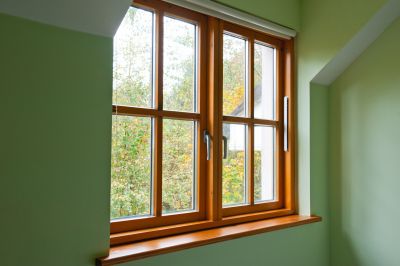 Wood Window Service in Des Moines, IA